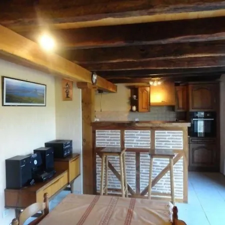بيت للعطل House Bouyssou Le Bouyssou